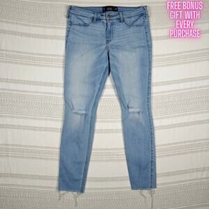 Hollister Light Wash Jean Leggings Size 11/30 Distressed Skinny Used